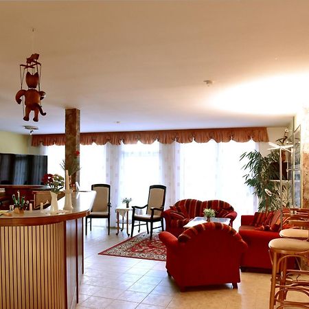 Land-Gut-Hotel Schenkenberger Hof Делич Экстерьер фото