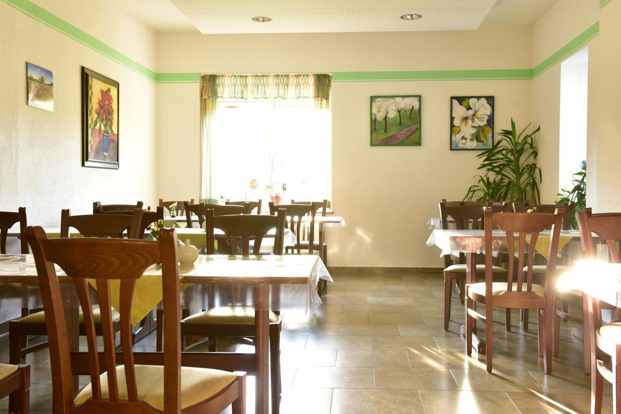 Land-Gut-Hotel Schenkenberger Hof Делич Экстерьер фото