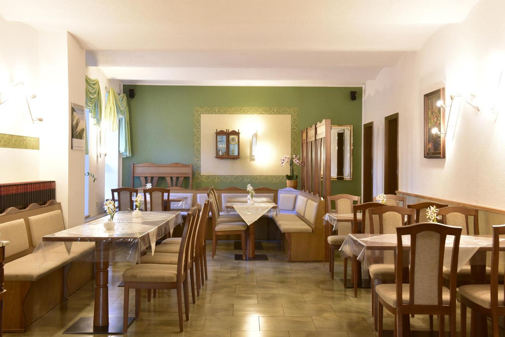 Land-Gut-Hotel Schenkenberger Hof Делич Экстерьер фото