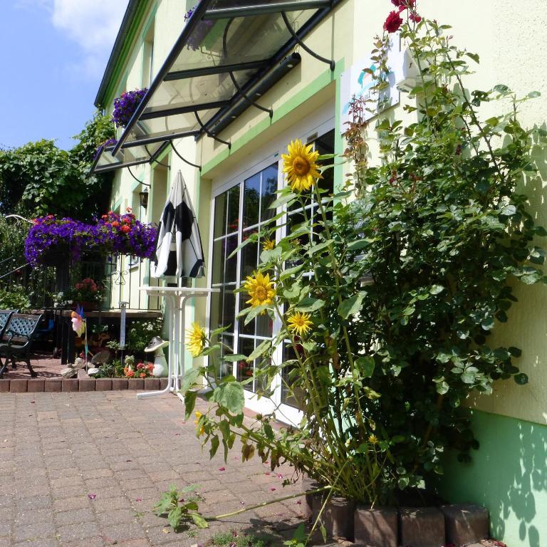 Land-Gut-Hotel Schenkenberger Hof Делич Экстерьер фото